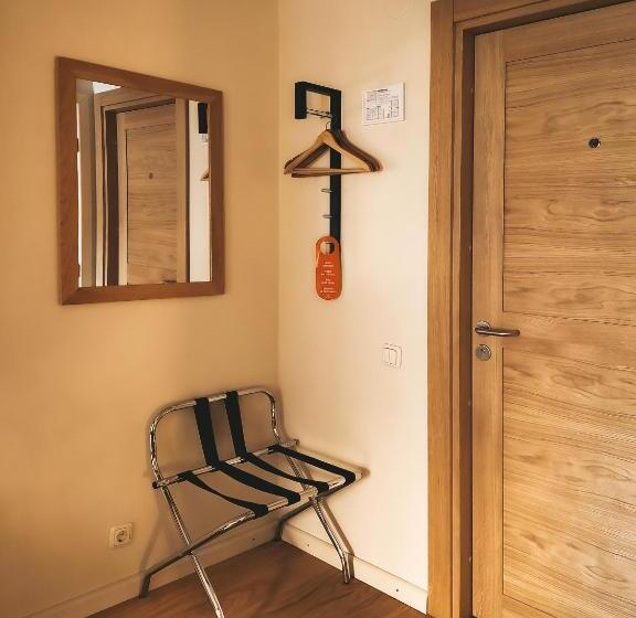 اتاق استاندارد, Kupfernams