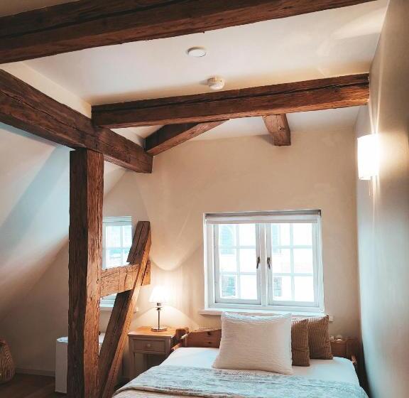 اتاق استاندارد, Kupfernams