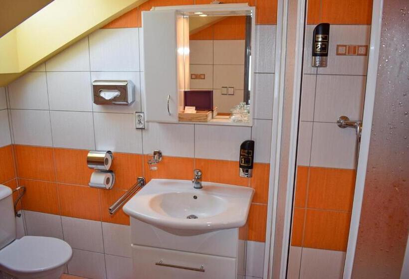 غرفة عائلية, Penzion Rak