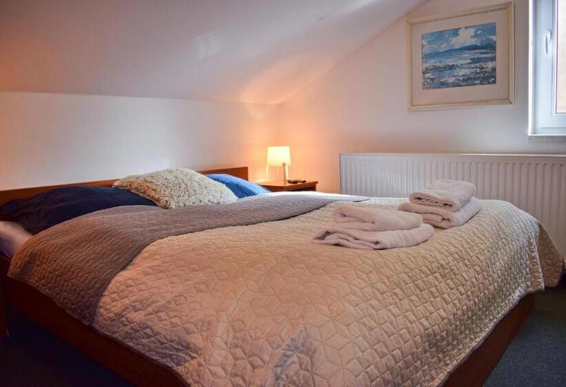 غرفة قياسية رباعية, Penzion Rak