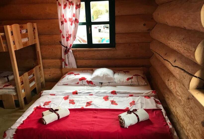 جناح, Penzion Rak