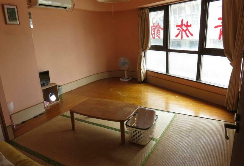 غرفة قياسية, Hostel Hakuseiso