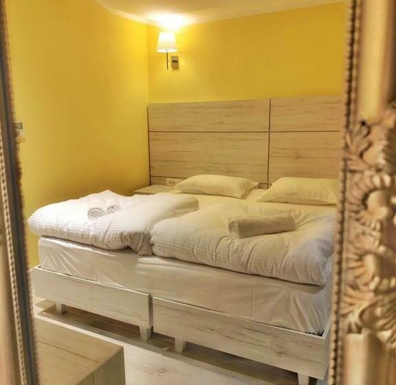 اتاق استاندارد با تراس, Pierina