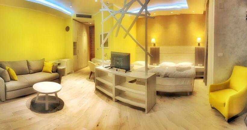 سوییت خانوادگی, Pierina