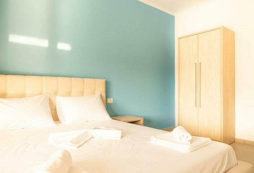 海景标准间带阳台, Stonevilla Buta