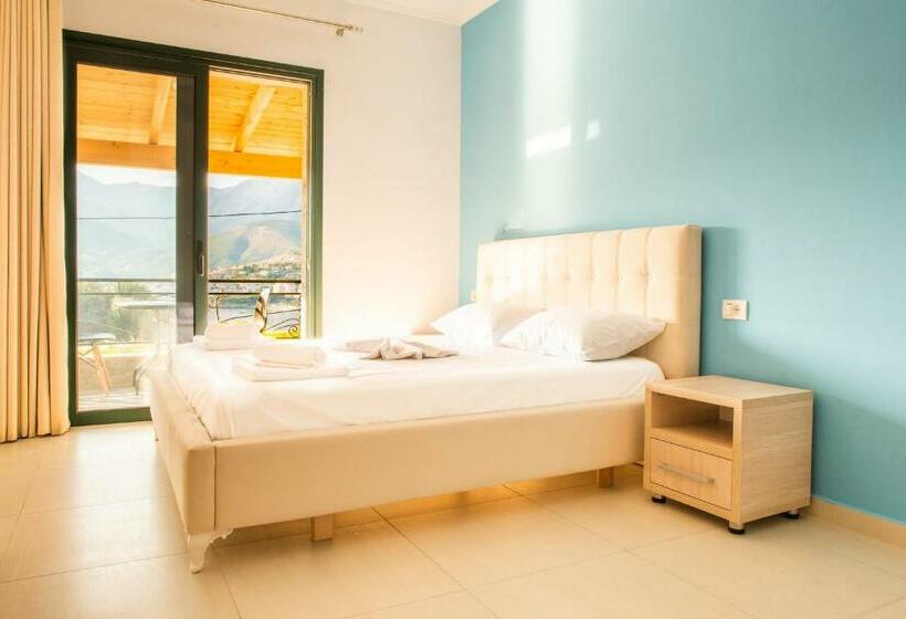 海景标准间带阳台, Stonevilla Buta