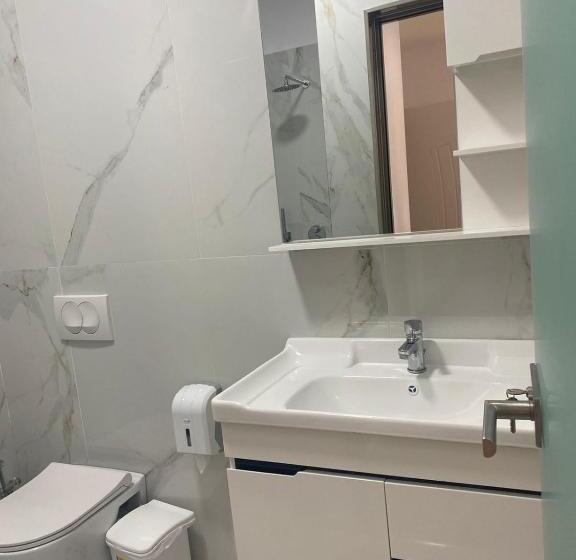 带1个卧室的带海景的公寓, Stonevilla Buta