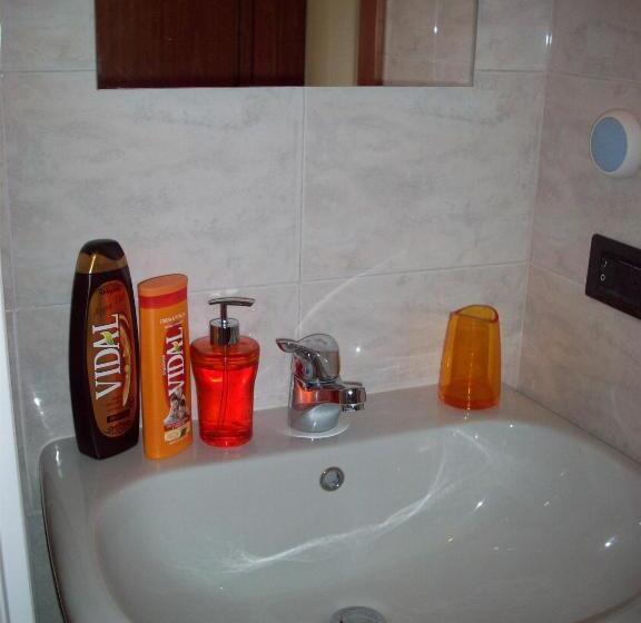 اتاق استاندارد سه نفره, Apartment Nido Stazione