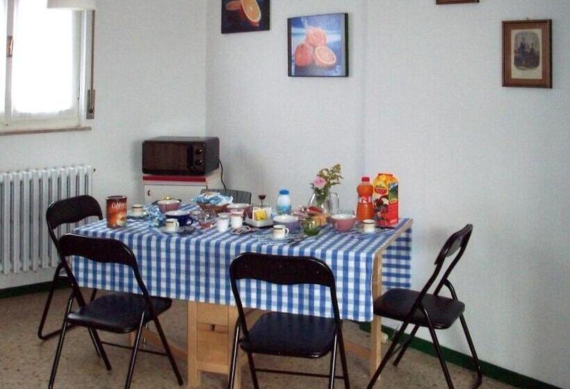 آپارتمان 3 خوابه, Apartment Nido Stazione