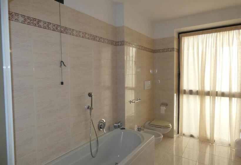 آپارتمان 2 خوابه, Apartment Nido Stazione