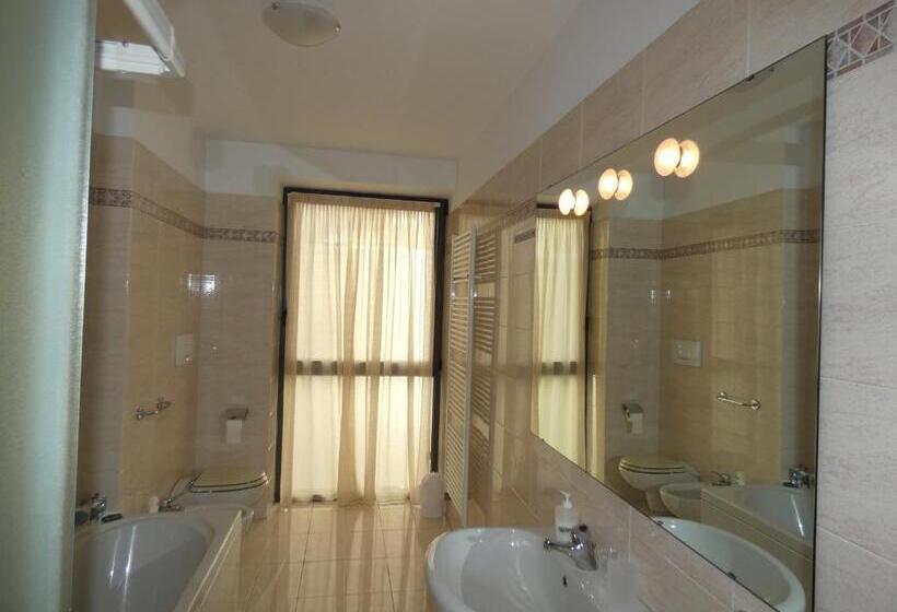 آپارتمان 2 خوابه, Apartment Nido Stazione