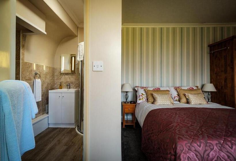 غرفة قياسية سرير كينج, Westergate House