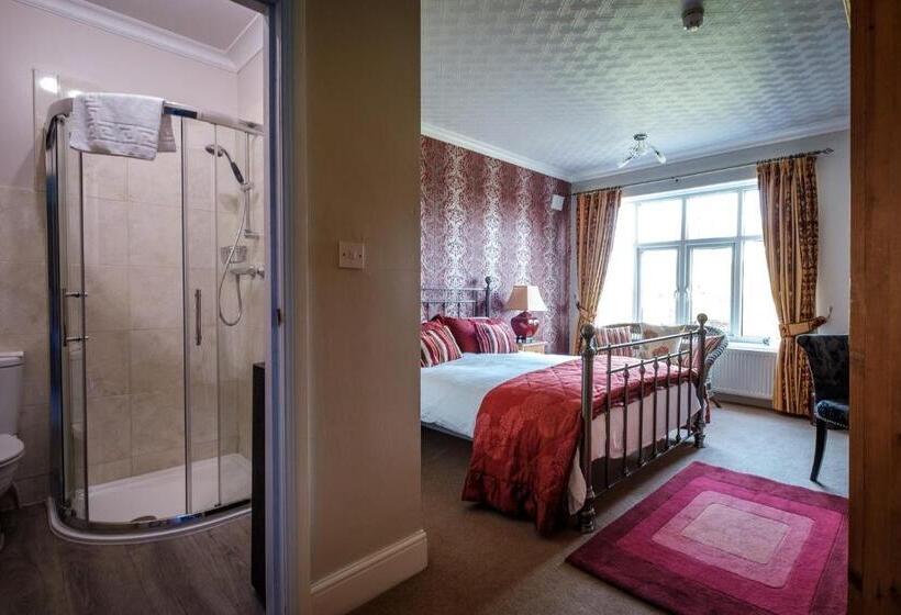 غرفة قياسية سرير كينج, Westergate House