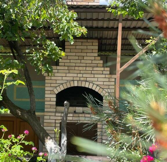 سوییت, In Gyumri