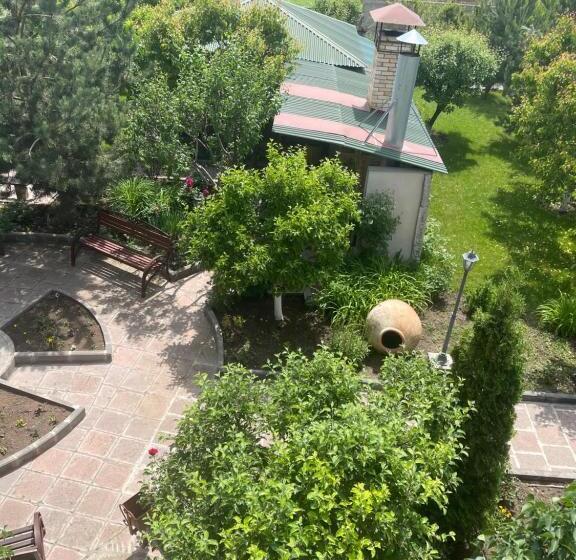 سوییت, In Gyumri