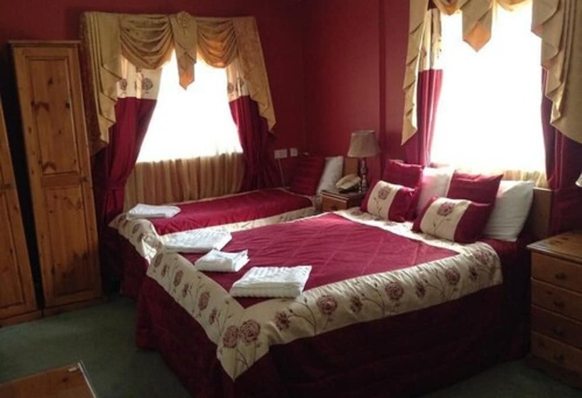 Семейный Номер, Acorn Guest House
