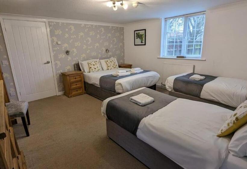 Семейный Номер, East Ayton Lodge Hotel, Scarborough