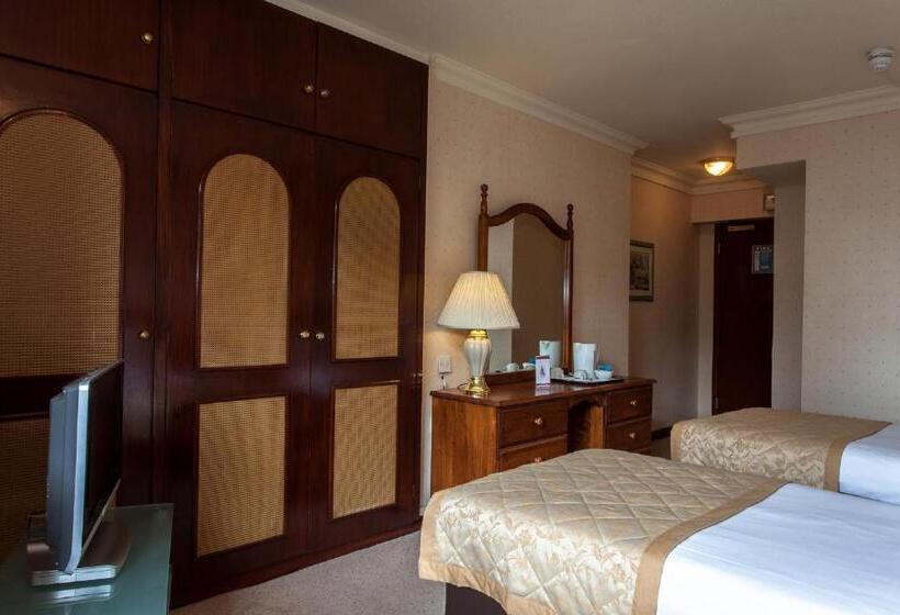 غرفة قياسية, Hampstead Britannia