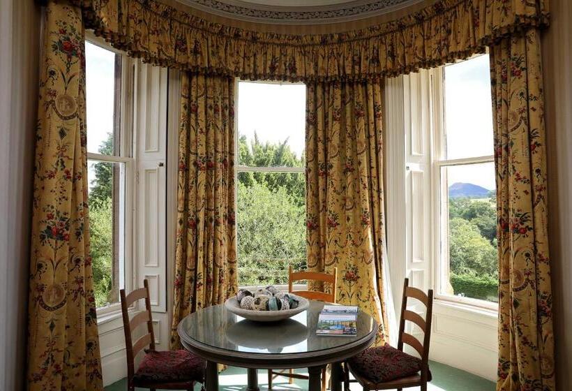 جناح عائلي, Kingsknowes