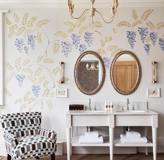 스위트, The Retreat, Elcot Park