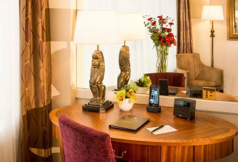 Standard-huone, Millennium Hotel London Knightsbridge
