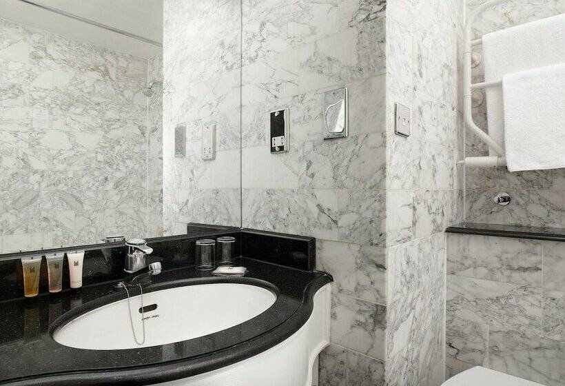 غرفة قياسية, Millennium Hotel London Knightsbridge