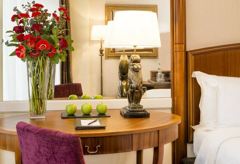 غرفة قياسية, Millennium Hotel London Knightsbridge