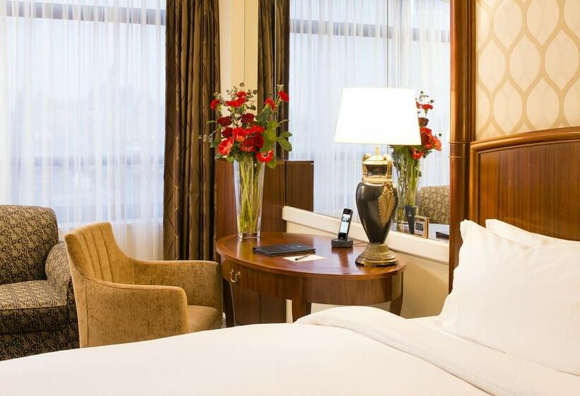 غرفة كلوب, Millennium Hotel London Knightsbridge