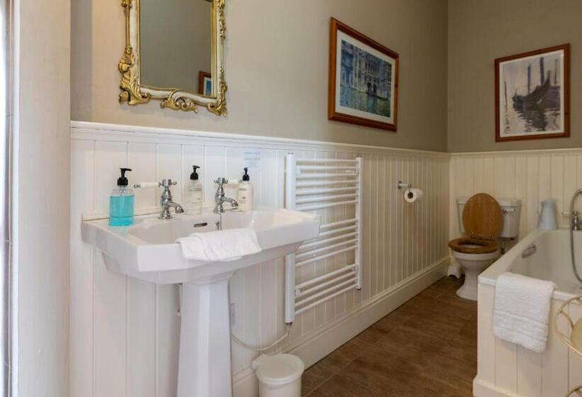 산 전망 스위트, Plas Maenan