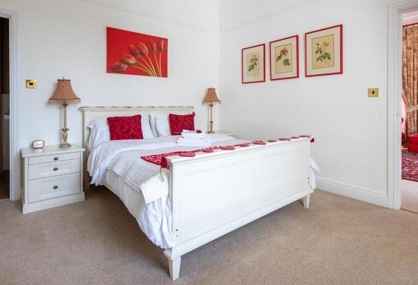 산 전망 스위트, Plas Maenan