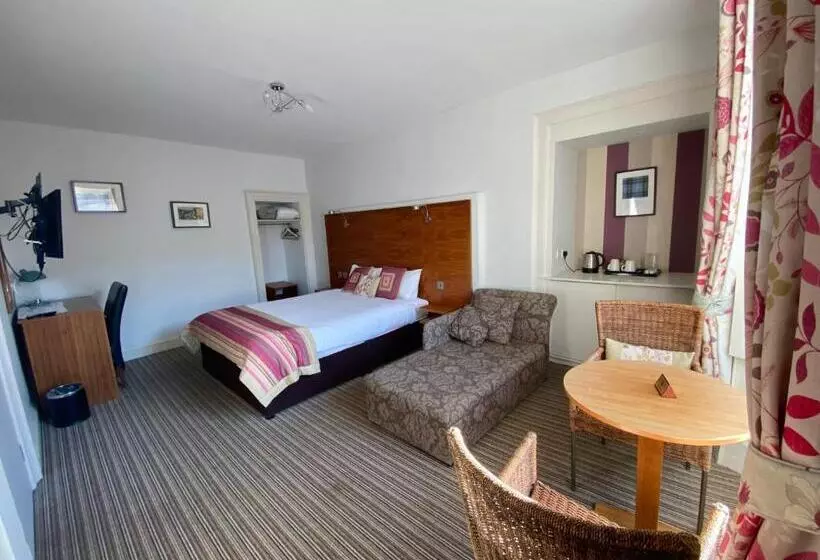 キングサイズベッドのスタンダードルーム, The County Hotel   Self Check In, Speed Wi Fi, Free Parking, Central Location