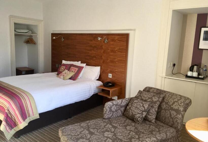 Стандартный Номер Кровать Кинг, The County Hotel   Self Check In, Speed Wi Fi, Free Parking, Central Location