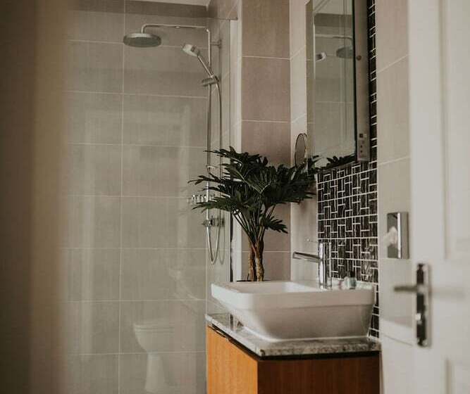 غرفة سوبيريور, The Croft Hotel, Bw Signature Collection