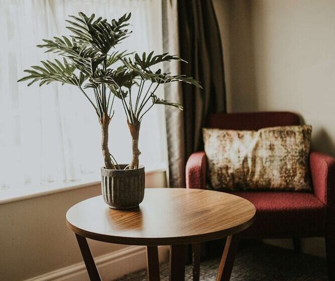Семейный Номер, The Croft Hotel, Bw Signature Collection