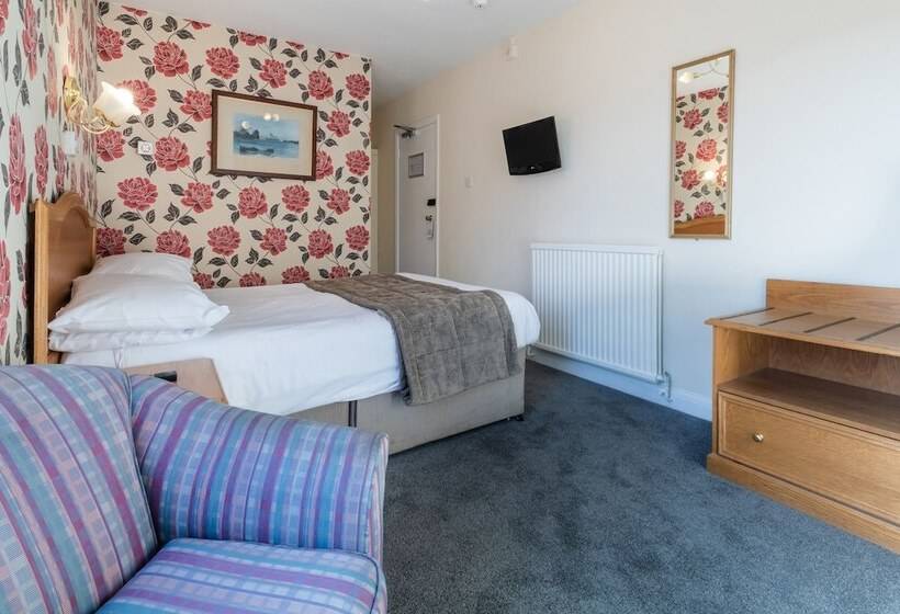 غرفة قياسية, The George