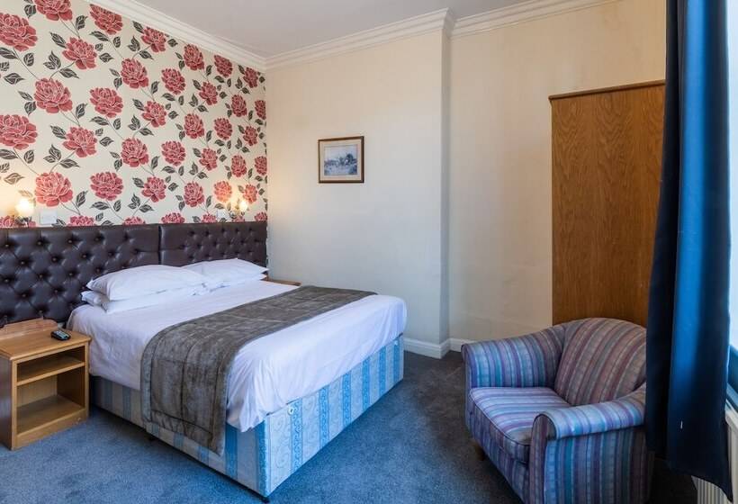 غرفة قياسية, The George