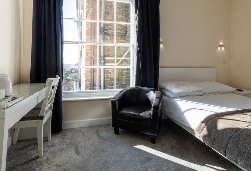 غرفة قياسية فردية, The George