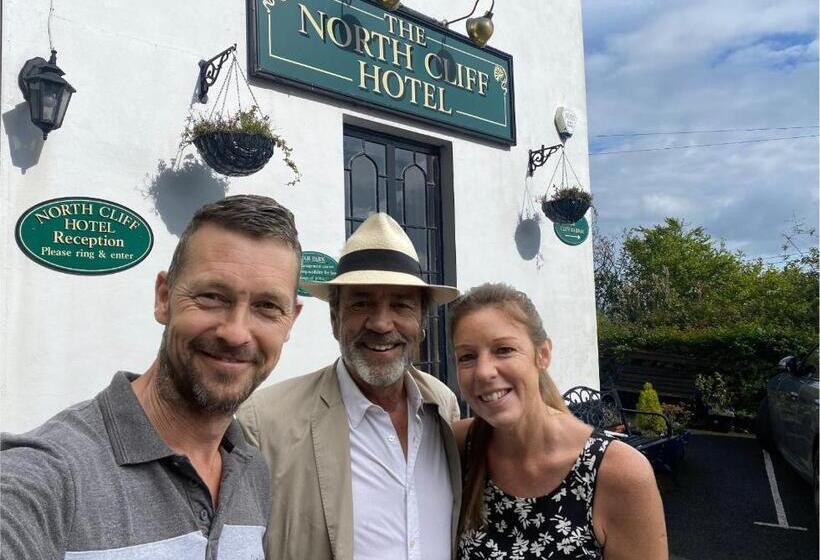 豪华单人间, The North Cliff