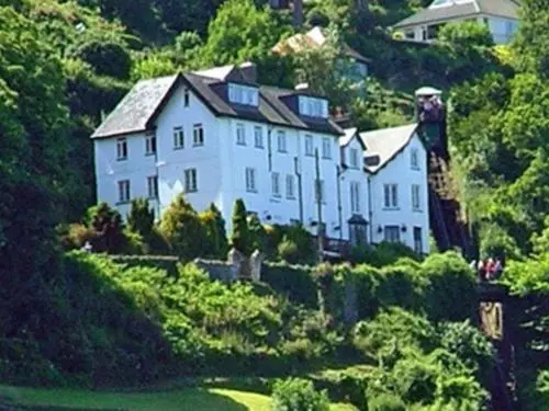 Quarto Quádruplo Standard, The North Cliff