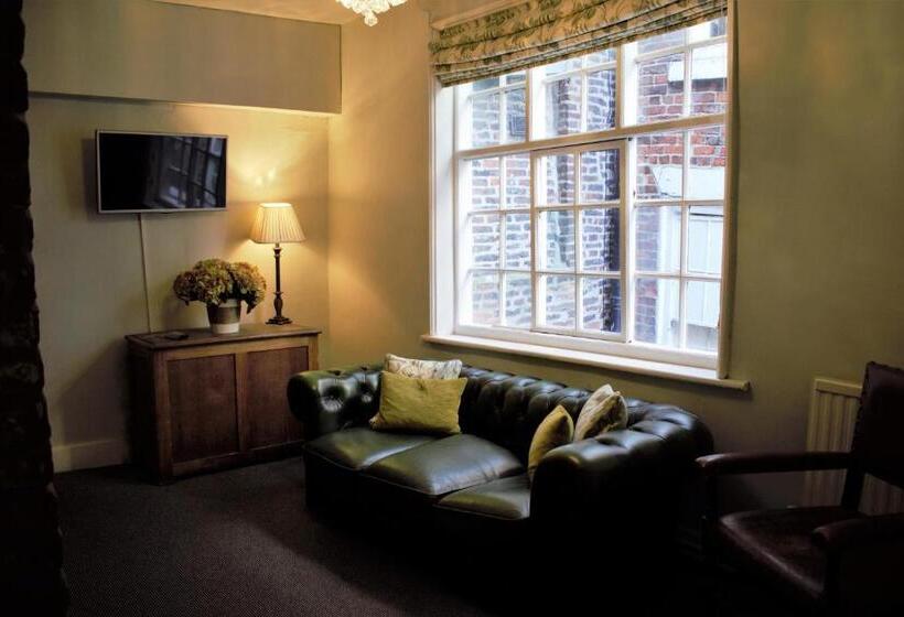 스탠다드 룸 킹사이즈 침대, White Horse & Griffin