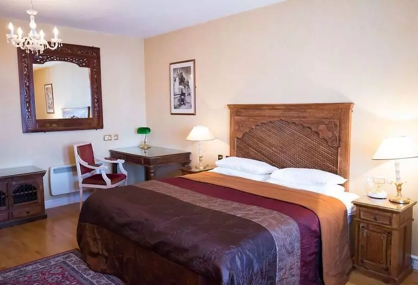 Superior-huone, The Peacock Townhouse Hotel Kenilworth Warwick