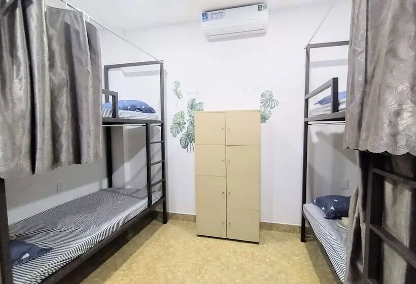 تختخواب در اتاق مشترک, Q  Homestay Garden Villa