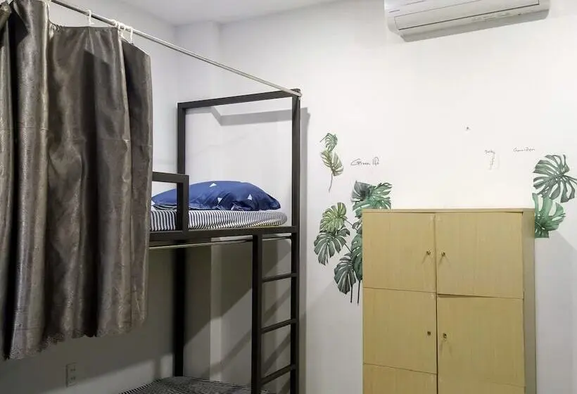 تختخواب در اتاق مشترک, Q  Homestay Garden Villa