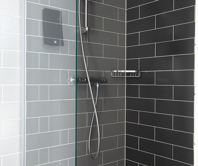 Номер Стандарт, Holiday Inn Express Amsterdam North Riverside, An Ihg