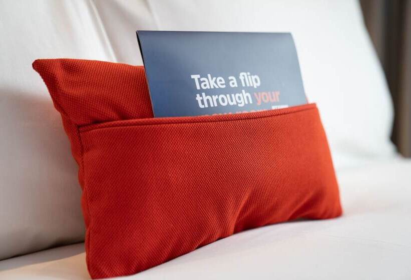 Номер Стандарт, Holiday Inn Express Amsterdam North Riverside, An Ihg