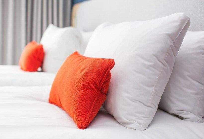 Номер Стандарт, Holiday Inn Express Amsterdam North Riverside, An Ihg