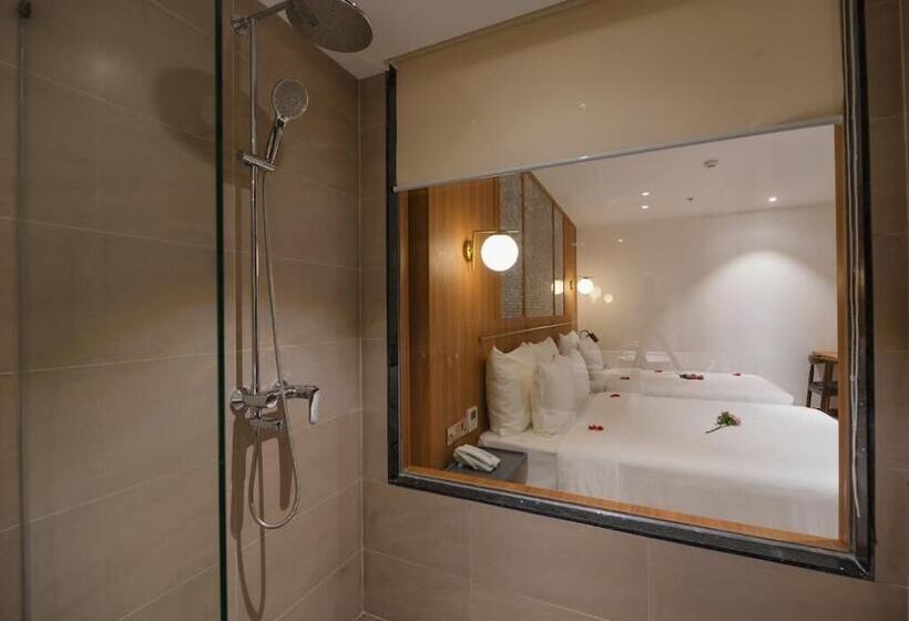 اتاق سوپریور, Majestic Premium