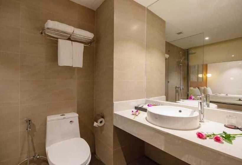 اتاق لوکس سه تخته, Majestic Premium