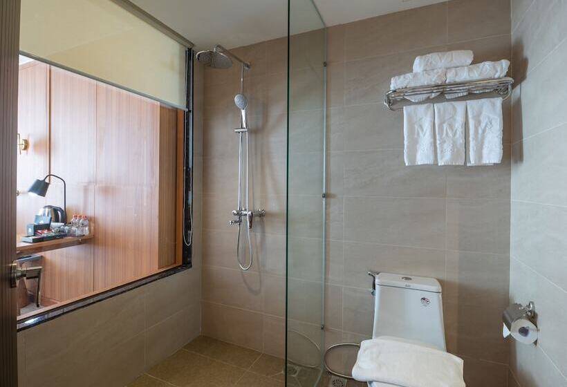 اتاق لوکس سه تخته, Majestic Premium