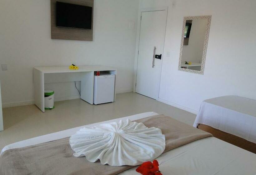 غرفة قياسية رباعية, Recanto Armação Pousada